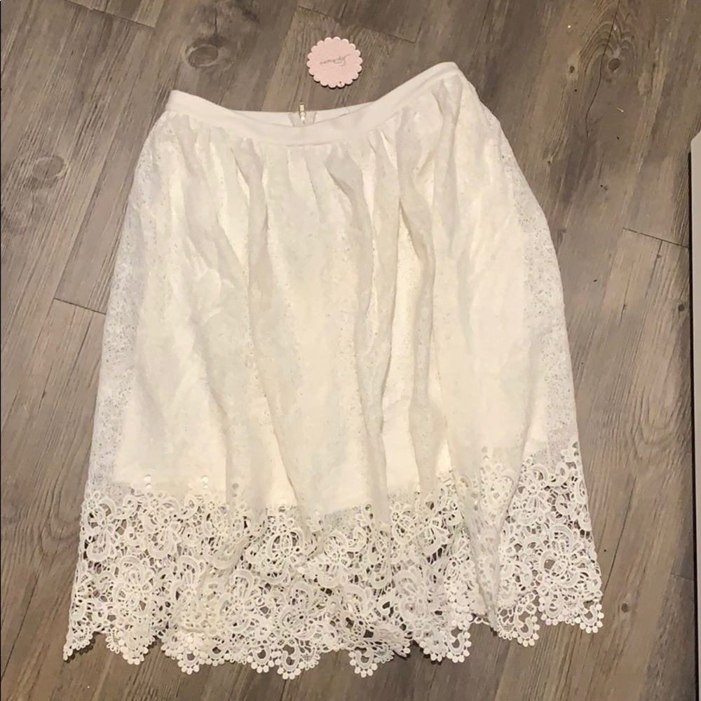 White High-Waisted Skirt